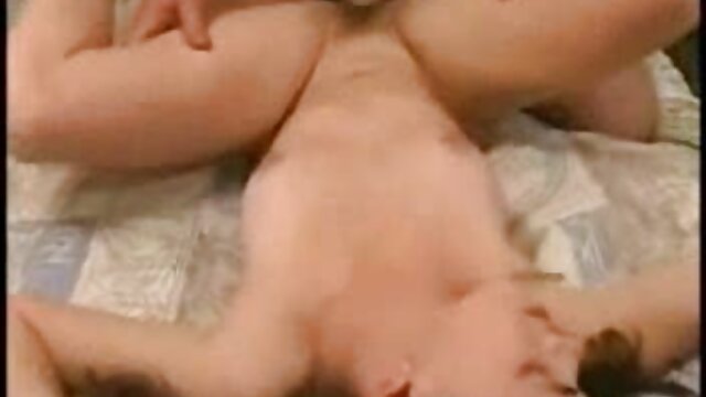 Voracious MILF ดอกทอง Madison วีดีโอ หี Ivy การขี่ไก่ที่แข็งแกร่ง hard upskirt