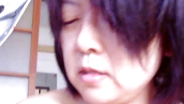 สาววิทยาลัยสุดน่ารัก Kotomi Asakura ดู วีดีโอ หนัง โป้ คุกเข่าลง